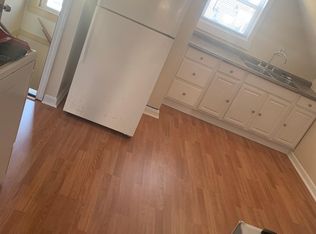 2 Broadway Ave #3, Taunton, MA 02780