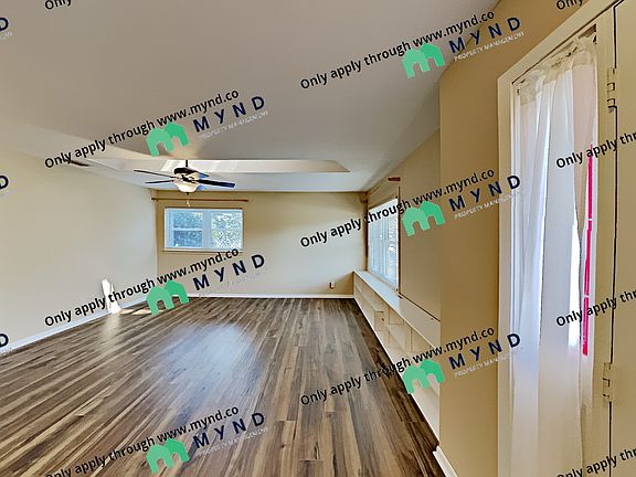 5th image of 8107 Greenhollow Ln