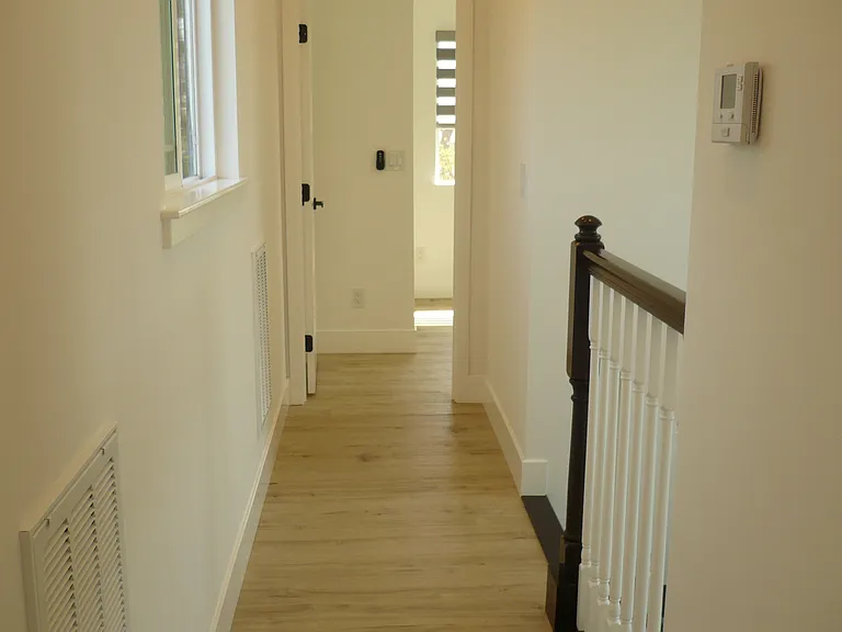 5312 Maple St — Photo 12