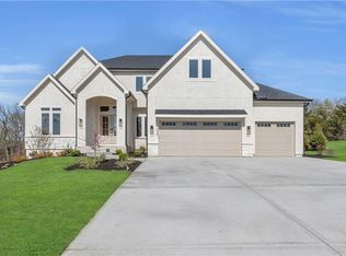 11335 S Crestone St, Olathe, KS 66061