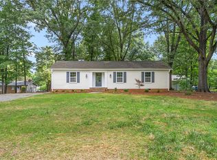 4611 Rosemary Dr, Greensboro, NC 27406