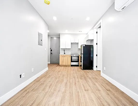 809 Midwood St #2D — Photo 1