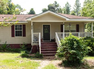 1781 Cypress Cove Rd, Caryville, FL 32427