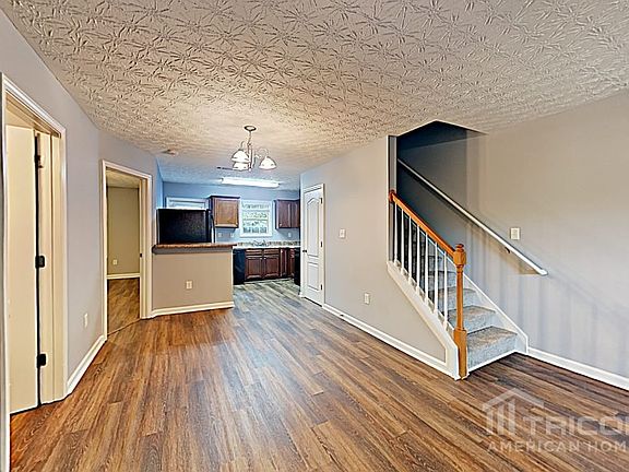 4th image of 1022 Weatherwood Pl
