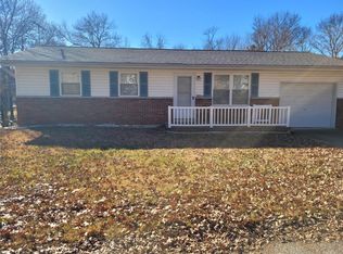 1816 Partridge Dr, Imperial, MO 63052