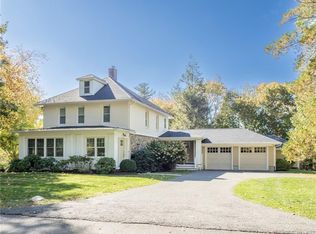 31 S Olmstead Ln, Ridgefield, CT 06877