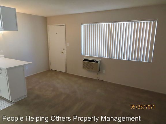 5th image of 6211 Stanley Ave #B