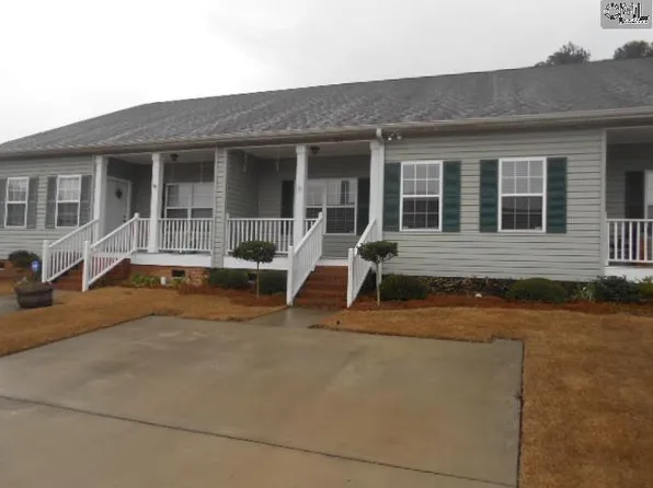 105 Summerpath Ct, West Columbia, SC 29169