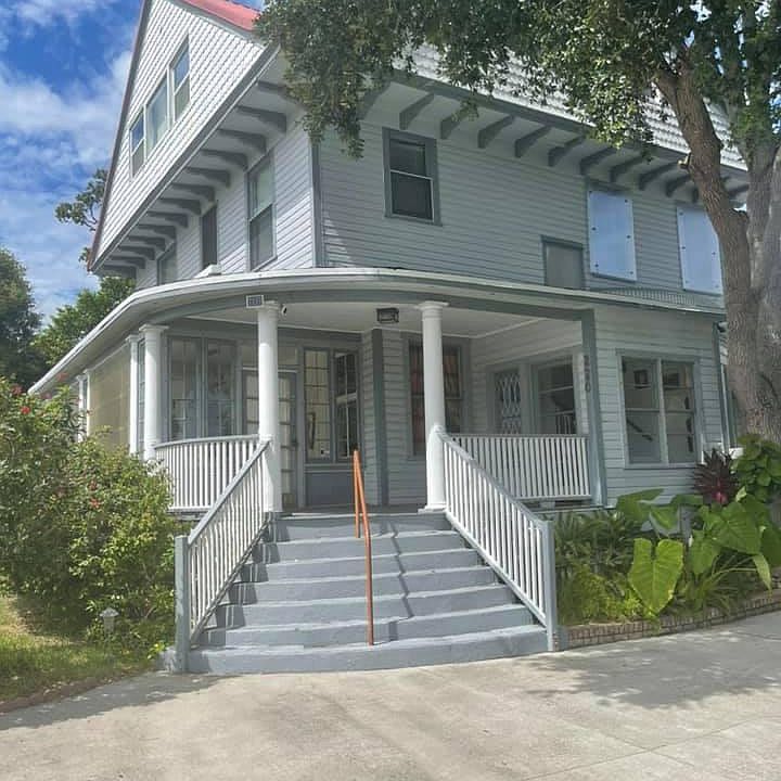 1st image of 220 Magnolia Ave APT 3