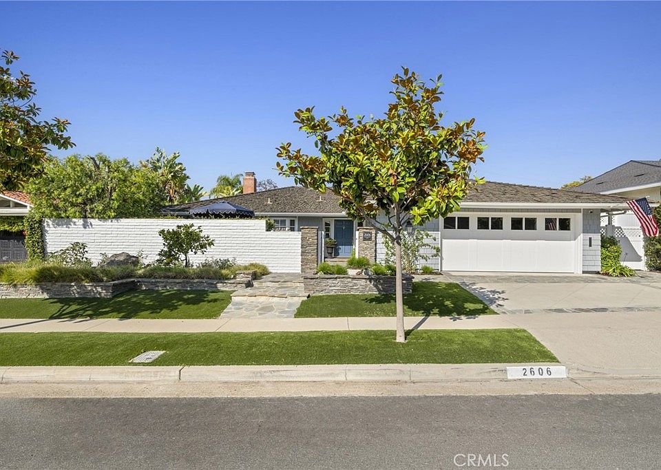 1st image of 2606 Lighthouse Ln