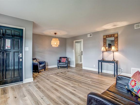 5th image of 14020 Stardust Ln