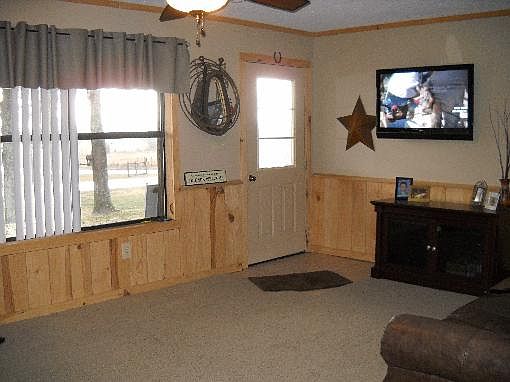 3rd image of 24 Chateau Dr