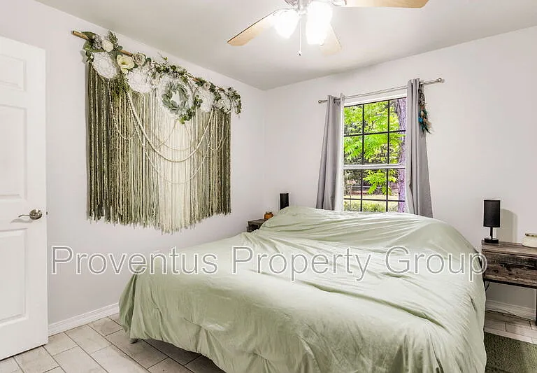 1261 Basin St — Photo 18