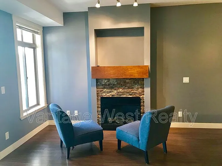 3545 Carrington Rd #201 — Photo 7