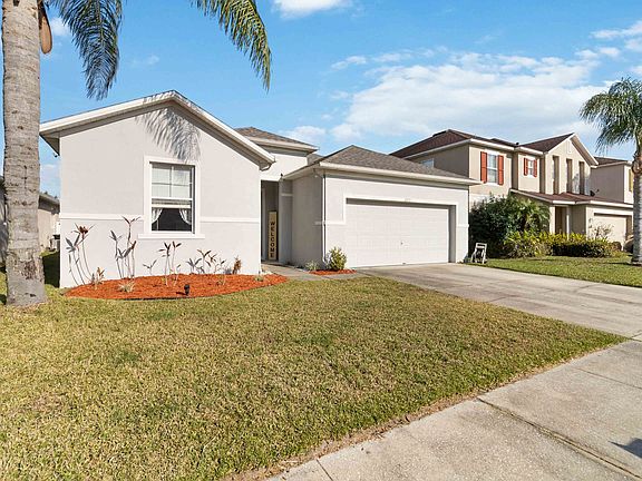 2nd image of 1273 Blackwater Pond Dr