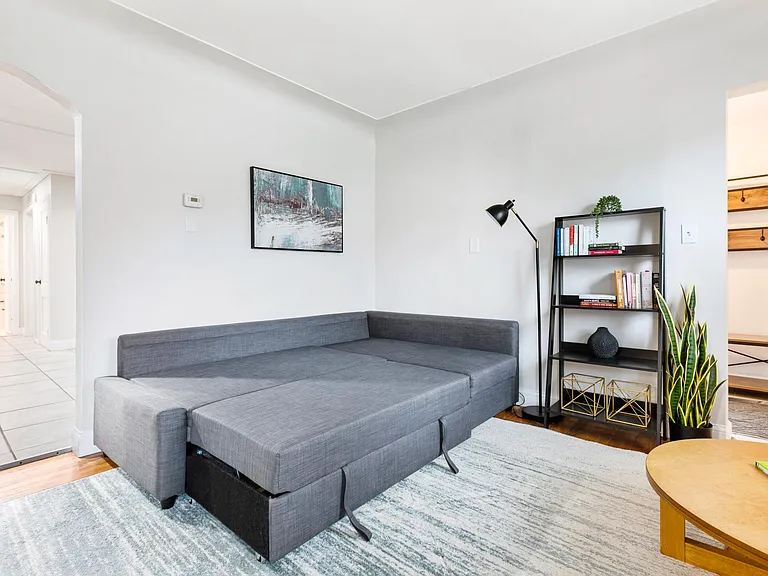 38017 W Chicago St — Photo 9