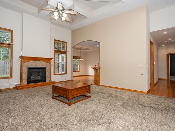 4th image of 1284 Evington Court