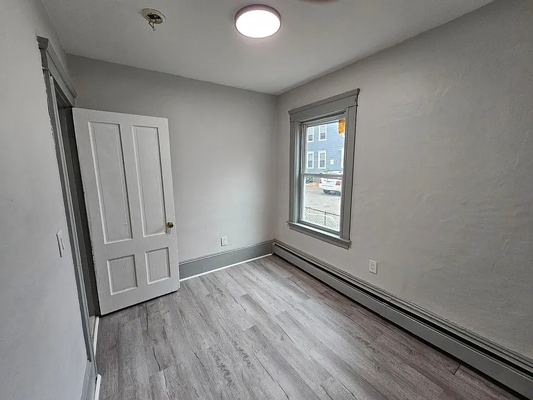 105 Earle St #1 — Photo 4