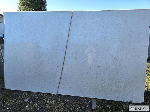 4th image of 3873 E Walnut Way