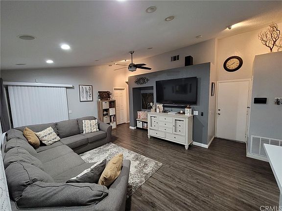 4th image of 1366 Abbey Pines Dr