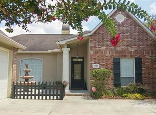 1233 Woodway Dr, Baton Rouge, LA 70816