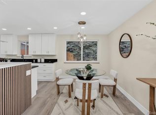 10523 W 62nd Pl, Arvada, CO 80004