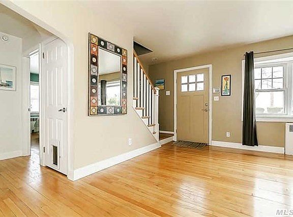 5th image of 551 5th St