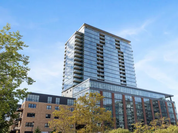 144 Oakes St SW #1906, Grand Rapids, MI 49503