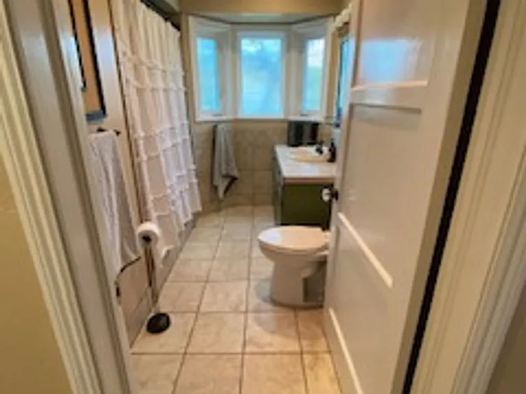 1420 W Kaweah Ave — Photo 11