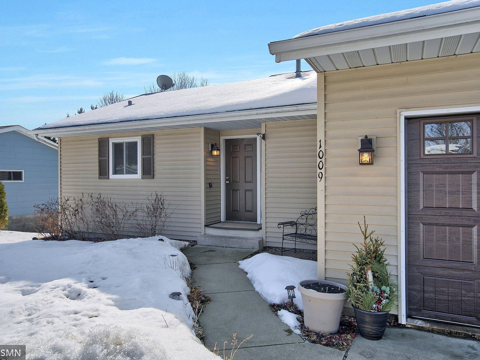 1009 Park St W, Cannon Falls, MN 55009 Zillow