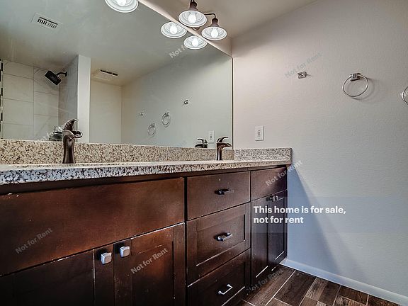 4th image of 1601 W Sunnyside Dr Unit 151