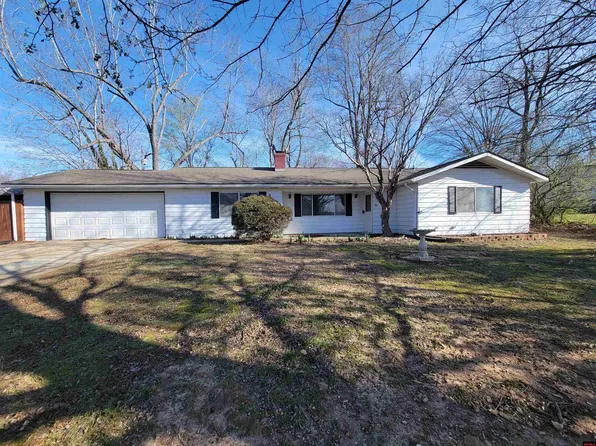 915 E 2nd St, Mountain Home, AR 72653
