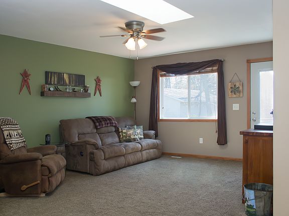 5th image of 2621 N Cove Dr