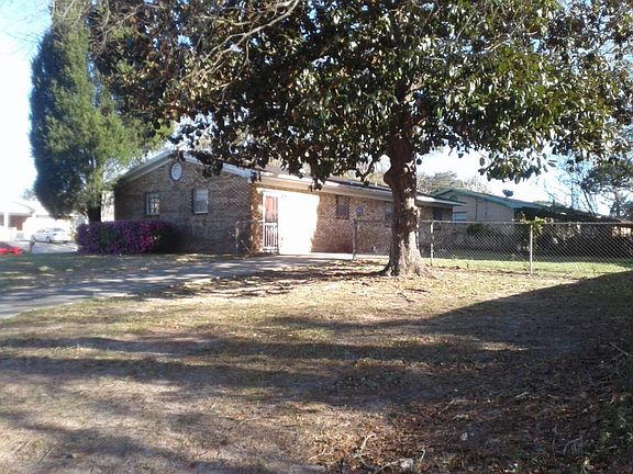 2nd image of 4439 Monpellier Dr
