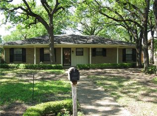 809 Madison Dr, Corsicana, TX 75110