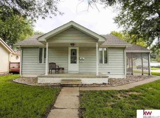 2411 Jefferson St, Bellevue, NE 68005
