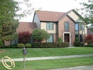 1st image of 48496 Meadow Ct