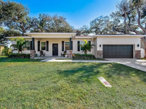 7365 121st Way, Seminole, FL 33772