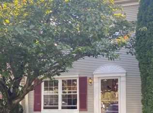 118 Daniel Ct, Kendall Park, NJ