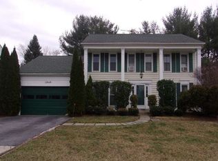 17049 Catalpa Ct, Rockville, MD 20855