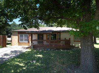 430 E Ash St, Douglass, KS 67039
