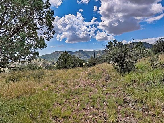 5th image of 114 High Meadow Trl