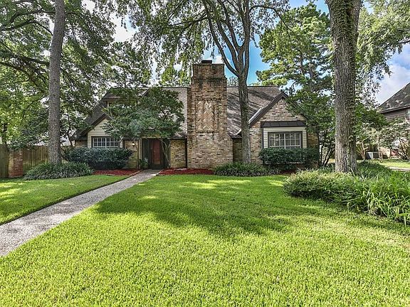 2nd image of 5115 Lawn Arbor Dr