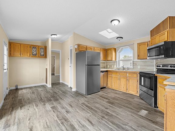 2nd image of 406 31st Ave SE