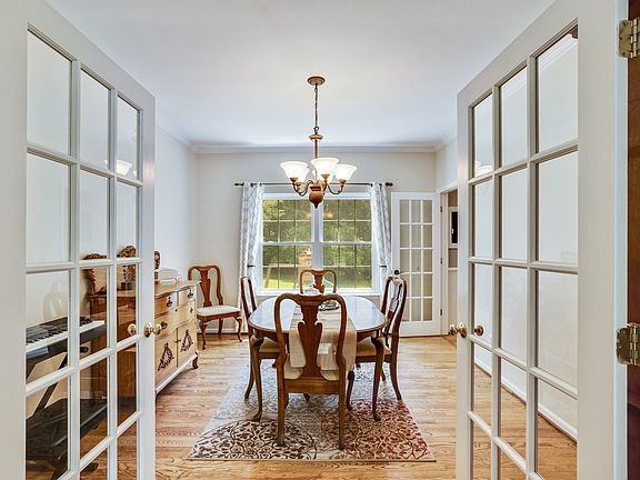 5th image of 1662 Eagle Trace Dr