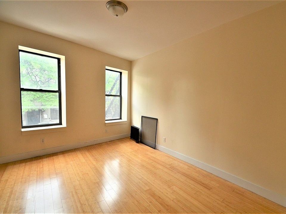 1st image of 974 St Nicholas Ave APT 2b