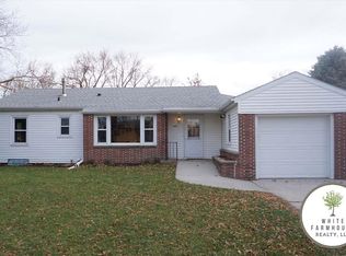 601 Hillcrest Rd, Wayne, NE 68787