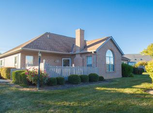 5781 Willow Lake Dr, Grove City, OH