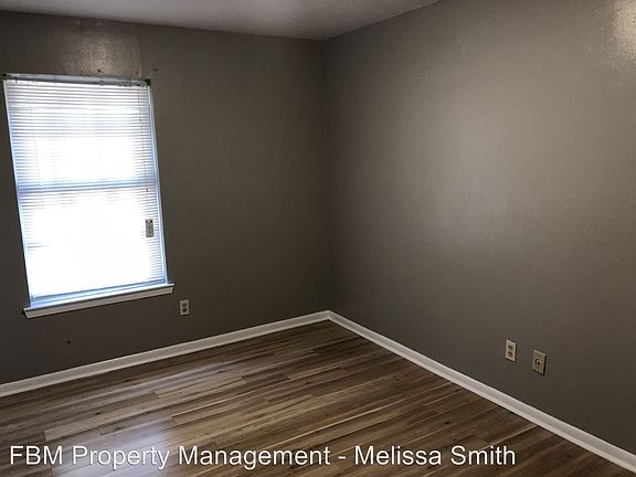 5th image of 2613 Sandy Ln