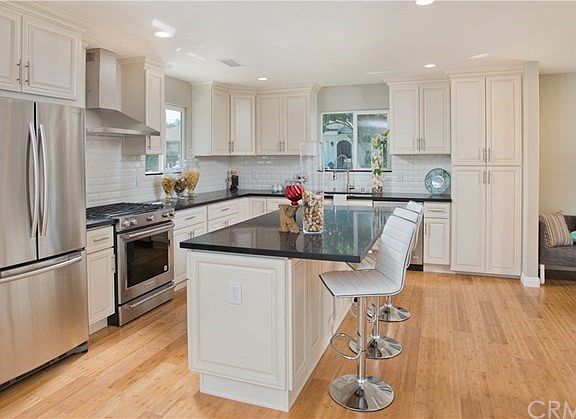5th image of 3417 Cricklewood St